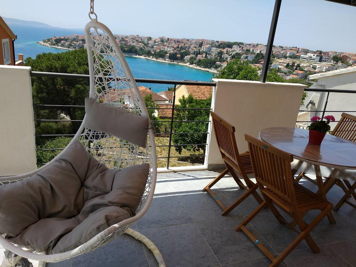 Sea View Apartment Trogir Exterior photo